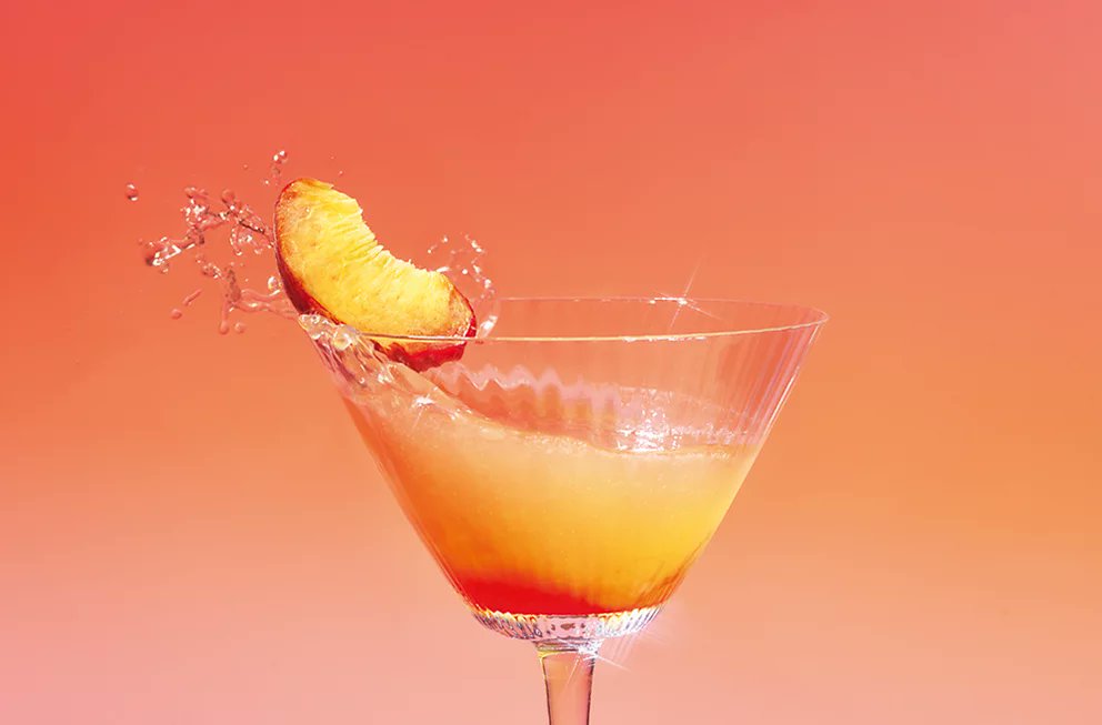 chellemwalker's tweet photo. If ice-cream isn't your thing on National Peach ice-cream day..what about a Peach cocktail..
What's your favourite cocktail? https://t.co/djr8tT9fKd