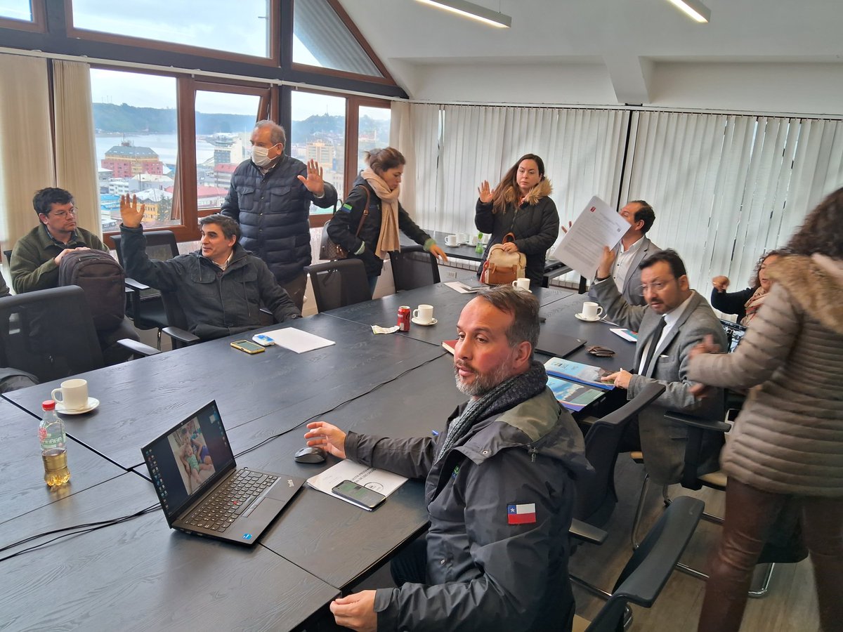 #AHORA Como dirección regional de <a href="/Sernatur/">Sernatur</a> de #LosLagos realizamos presentación de un nuevo programa de Promoción Turística para toda nuestra región, ante la Comisión de Fomento del <a href="/core/">Henning von Vogelsang</a>; logrando una recomendación favorable para su votación en el pleno este viernes 19/07