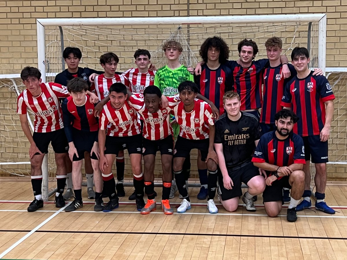 Great to hit  the futsal ⚽️courts with <a href="/BrentfordFCCST/">Brentford FC CST</a> post 16s v KPR this week with <a href="/LuisMelville/">Luis Melville</a>   #futsal <a href="/KPRfootballclub/">kewparkrangersfc</a> 
<a href="/KPRGirls/">KPR Girls</a>
