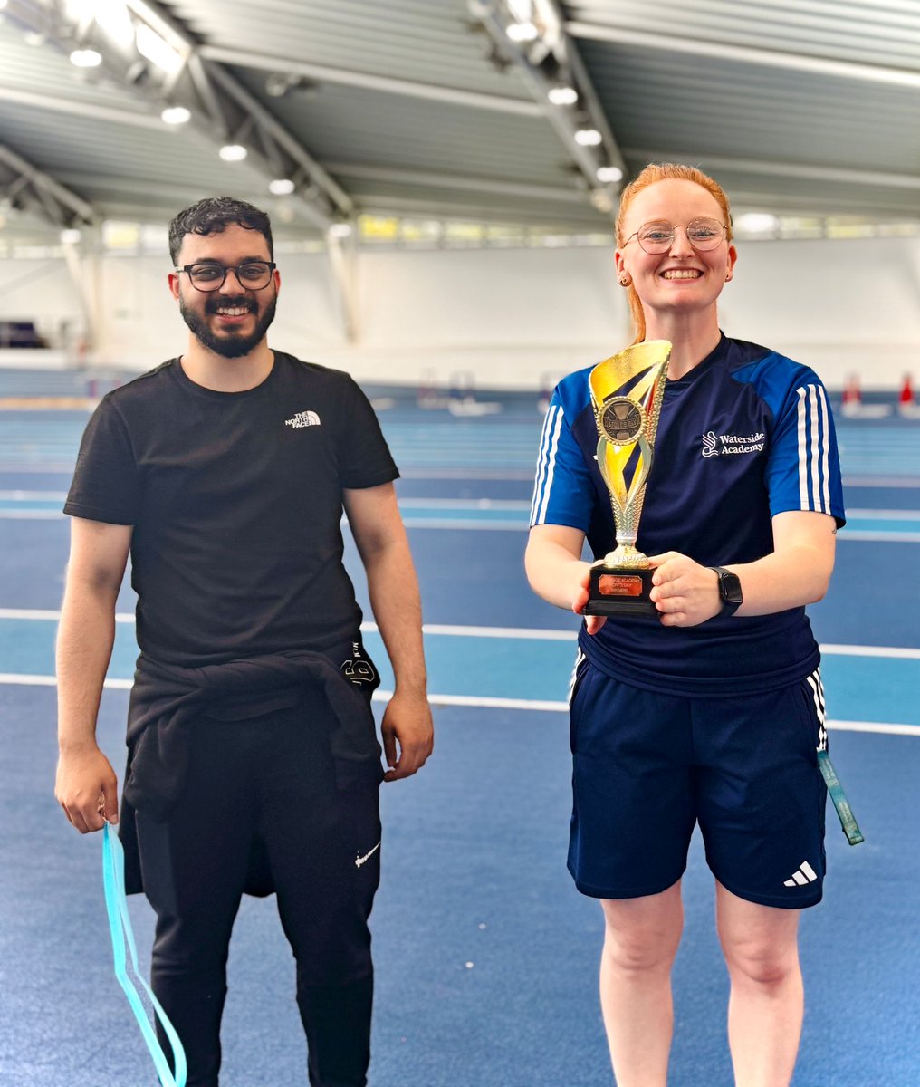 Our phenomenal Head of PE, Ms Peverill, awards Mr Karim’s winning form 9T with the ultimate trophy this year. Amazing achievement! #sportsday