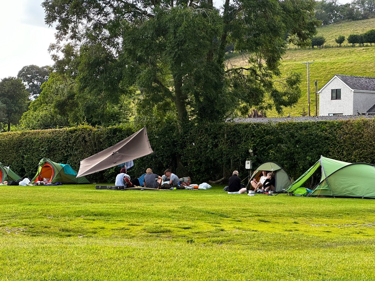 CAHS_DofE's tweet photo. Casto 2024 #glastonbury 🎸 @CastellAlun @WildsideExpeds @DofE #gold #expedition https://t.co/q9Zd4oY0Is