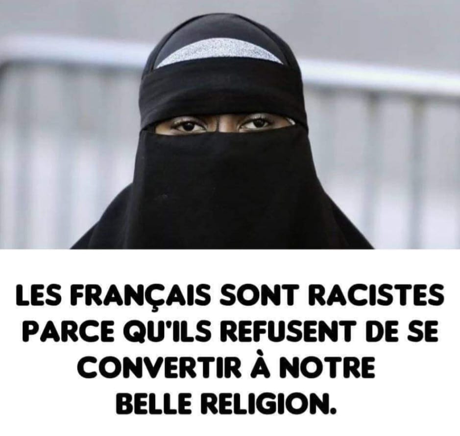 americanflagusa's tweet photo. Trouvé sur les réseaux !! une magnifique "pub" avec tout ce qu'il faut 🥺🥺🥺⏬🤪🤪⏬🤣🤣🤣 https://t.co/4VSnUyAMeR