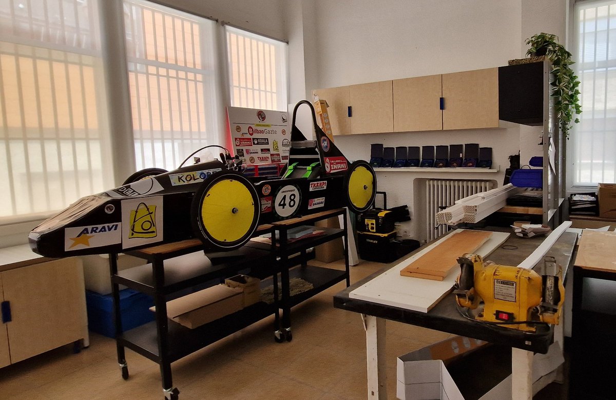ItxasoErroteta's tweet photo. #RAMONI #BILBAOGAZTESTEAM #canteradetalento #aukerak #steam #otxarkoaga #bilbao @BilbaoGazte https://t.co/3gyYZIo0j3