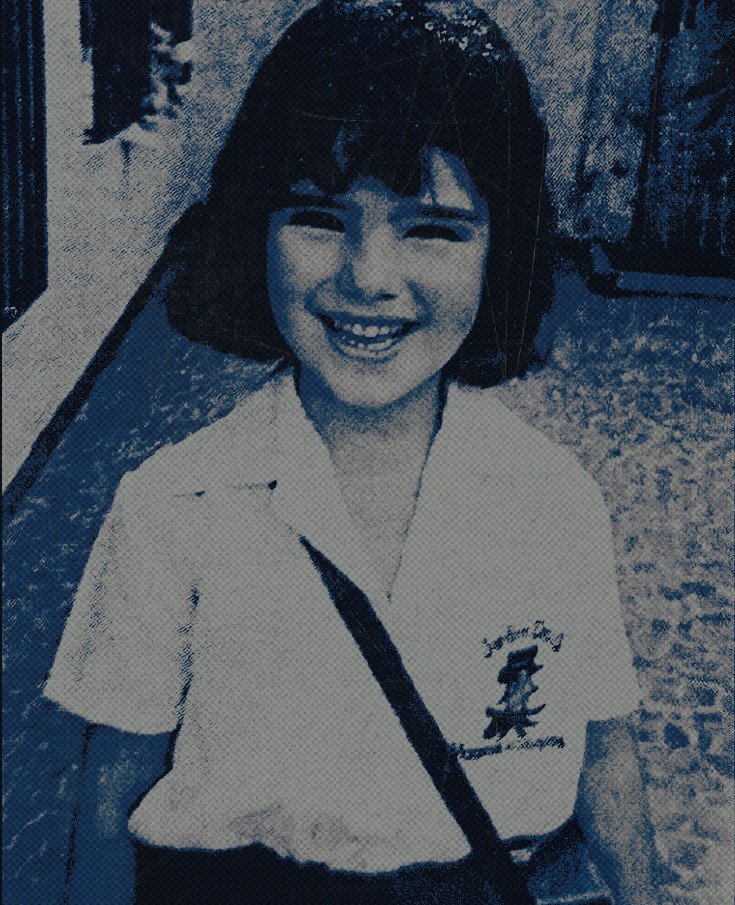 ⠀⠀⠀⠀⠀
⠀⠀⠀⠀⠀
❝ She's   got   a   smile   that   it
   seems   to   𝗺𝗲𝆞  reminds   me  
   of  childhood   memories ❞.
⠀⠀⠀⠀⠀
⠀⠀⠀⠀⠀