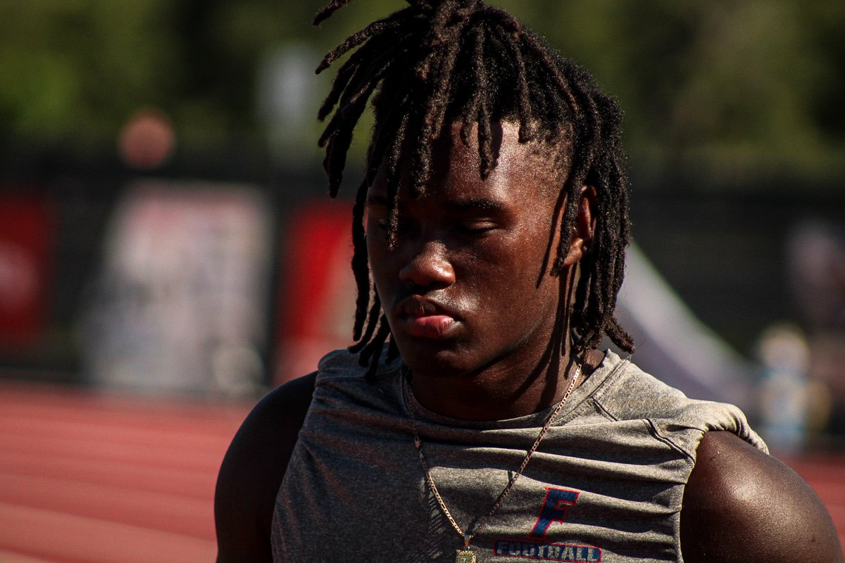 Fivay Falcons Football tweet media