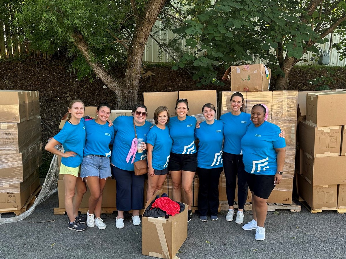 Insperity (@insperity) on Twitter photo So proud of our Nashville/Raleigh teams at #Insperity! Their dedication & teamwork shined out as they sorted through 7k shirts for <a href="/Soles4Souls/">Soles4Souls</a>' mission. It's amazing to see the impact one team can make. Kudos to our stellar team for their unwavering servant leadership! 👟 🌍 So proud of our Nashville/Raleigh teams at #Insperity! Their dedication & teamwork shined out as they sorted through 7k shirts for <a href="/Soles4Souls/">Soles4Souls</a>' mission. It's amazing to see the impact one team can make. Kudos to our stellar team for their unwavering servant leadership! 👟 🌍