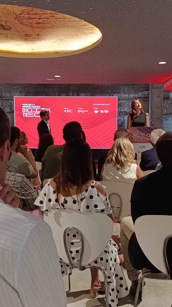 👏🏻 Hoy pasamos un buen ratito en los #PremiosDigitalTech24 de <a href="/abcdesevilla/">ABC de Sevilla</a>.

👨🏻‍💻 <a href="/PabloRomeroCom/">Pablo Romero</a> 
💼 <a href="/camaradesevilla/">Cámara de Comercio de Sevilla</a> 
💼 <a href="/grupocrsur/">Caja Rural del Sur </a>