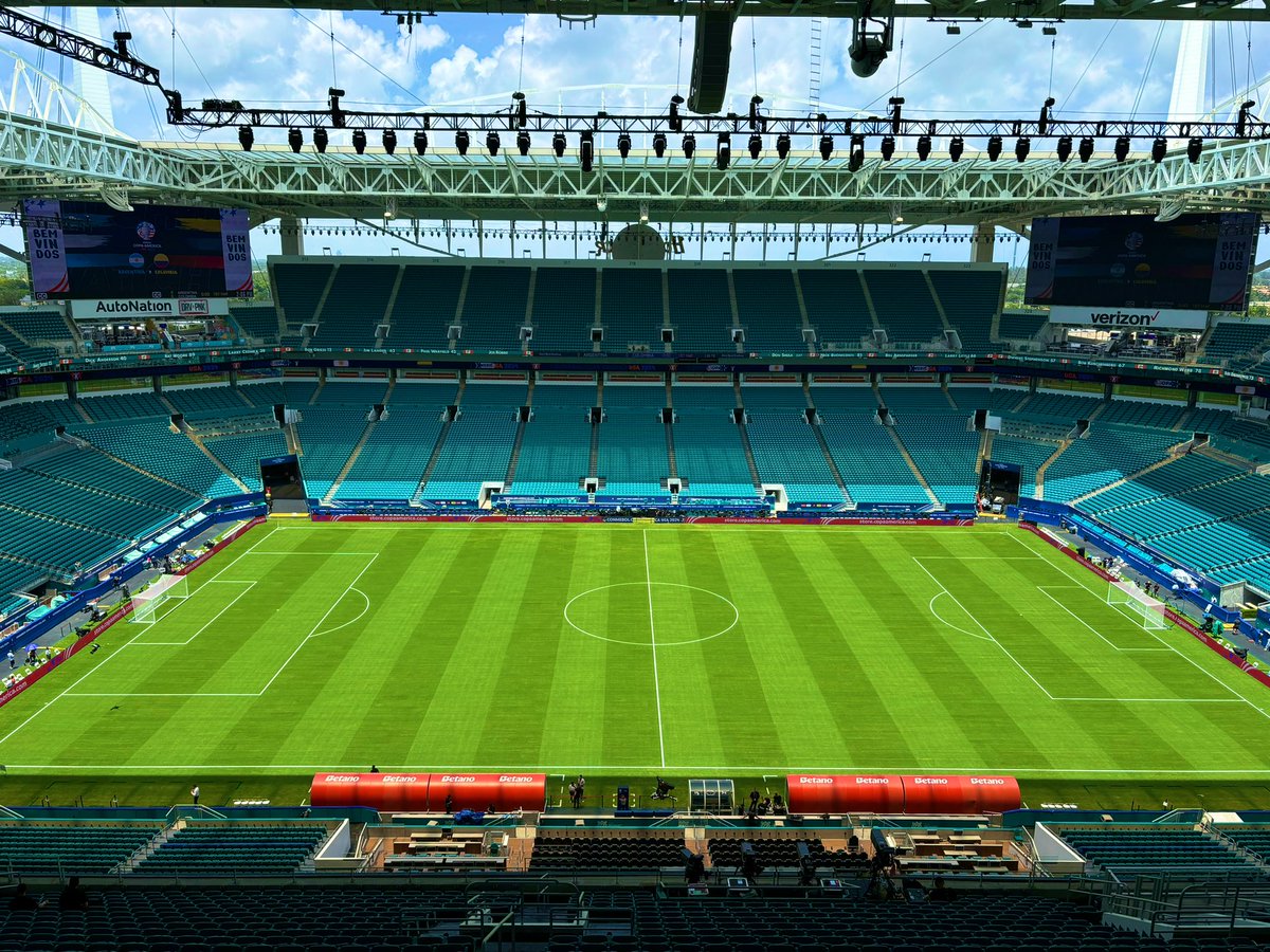Miami_Surge's tweet photo. Feeling incredibly grateful to have worked the Copa America final! The entire crew's dedication and long hours were key to achieving our common goal. The grass was laid just 4 days before the event and underwent 13 hours of halftime rehearsals! 🌱 Teamwork makes the dream work! https://t.co/CHtsIfnuqi