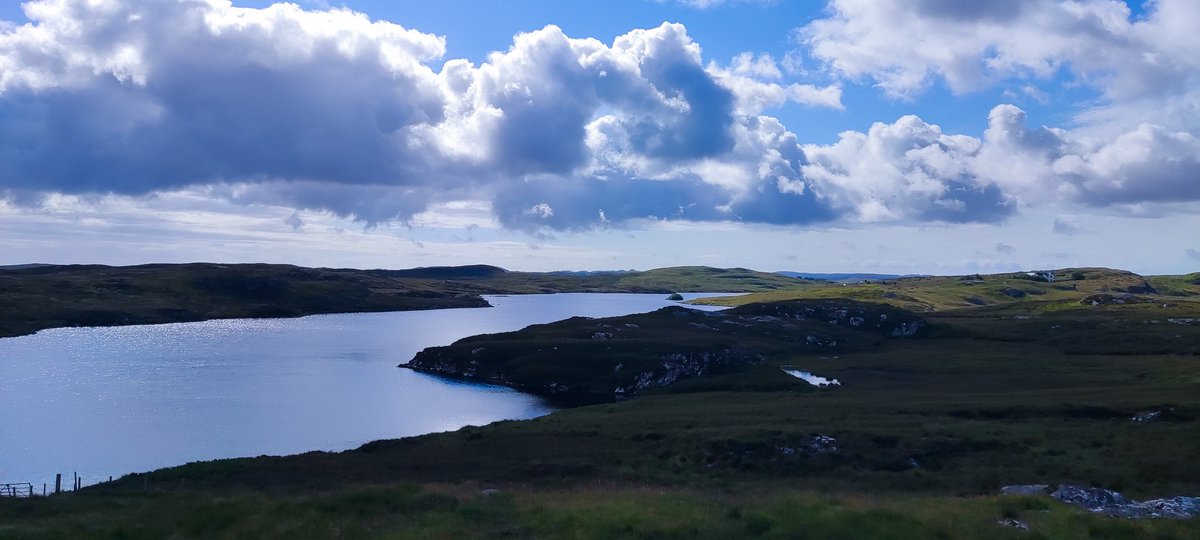 kennethmacleod's tweet photo. The sun was doing its best to break through on my trip to Harris today. Nevertheless, the weather made for some great scenic photos.

#Hebrides #Scotland #VisitScotland #OuterHebs #History @StormHour @ThePhotoHour @VisitScotland @N_T_S @UndisScot @walkhighlands https://t.co/I9ZTZ2ttIY