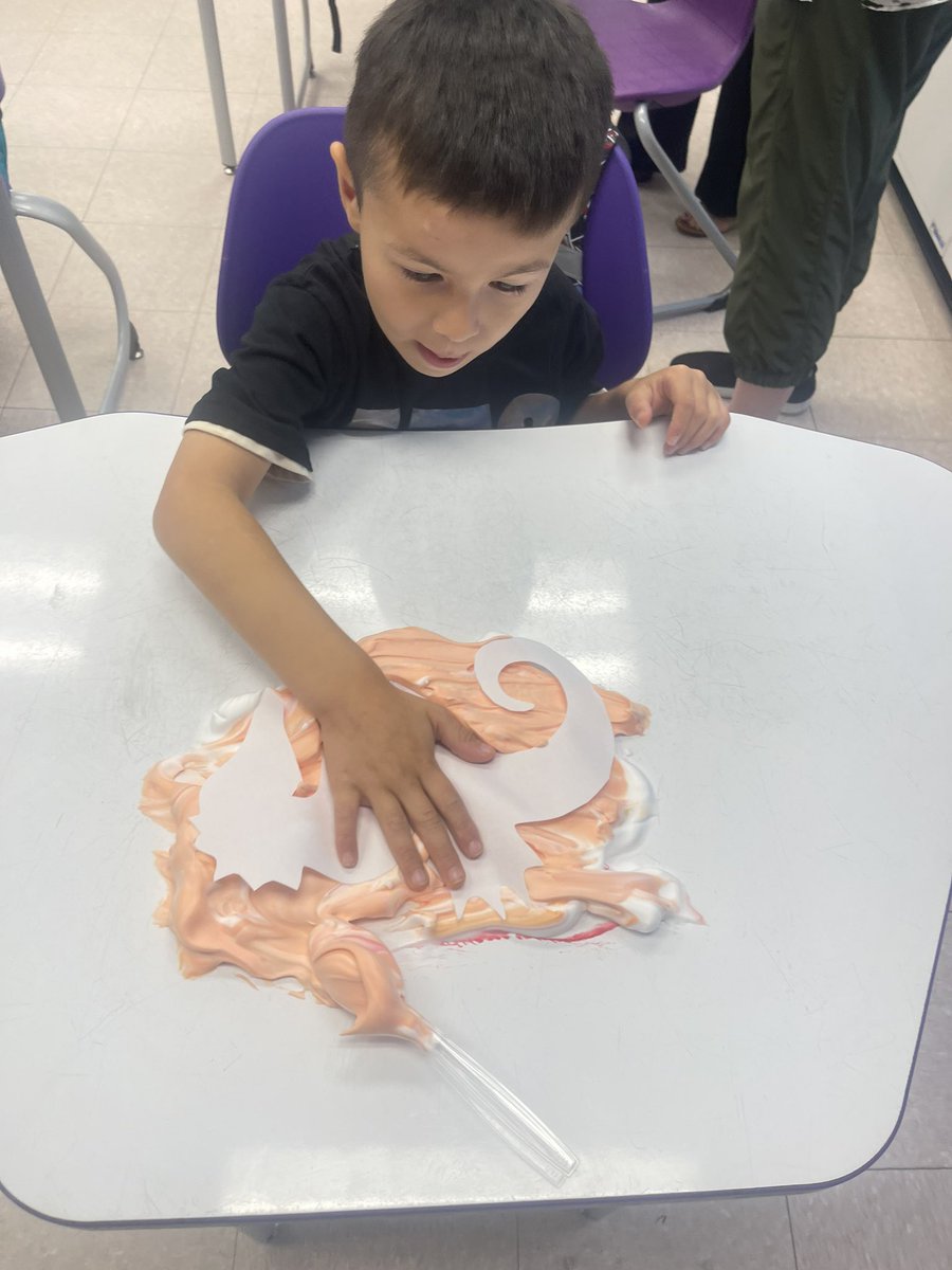 Mrs. Minuto tweet media