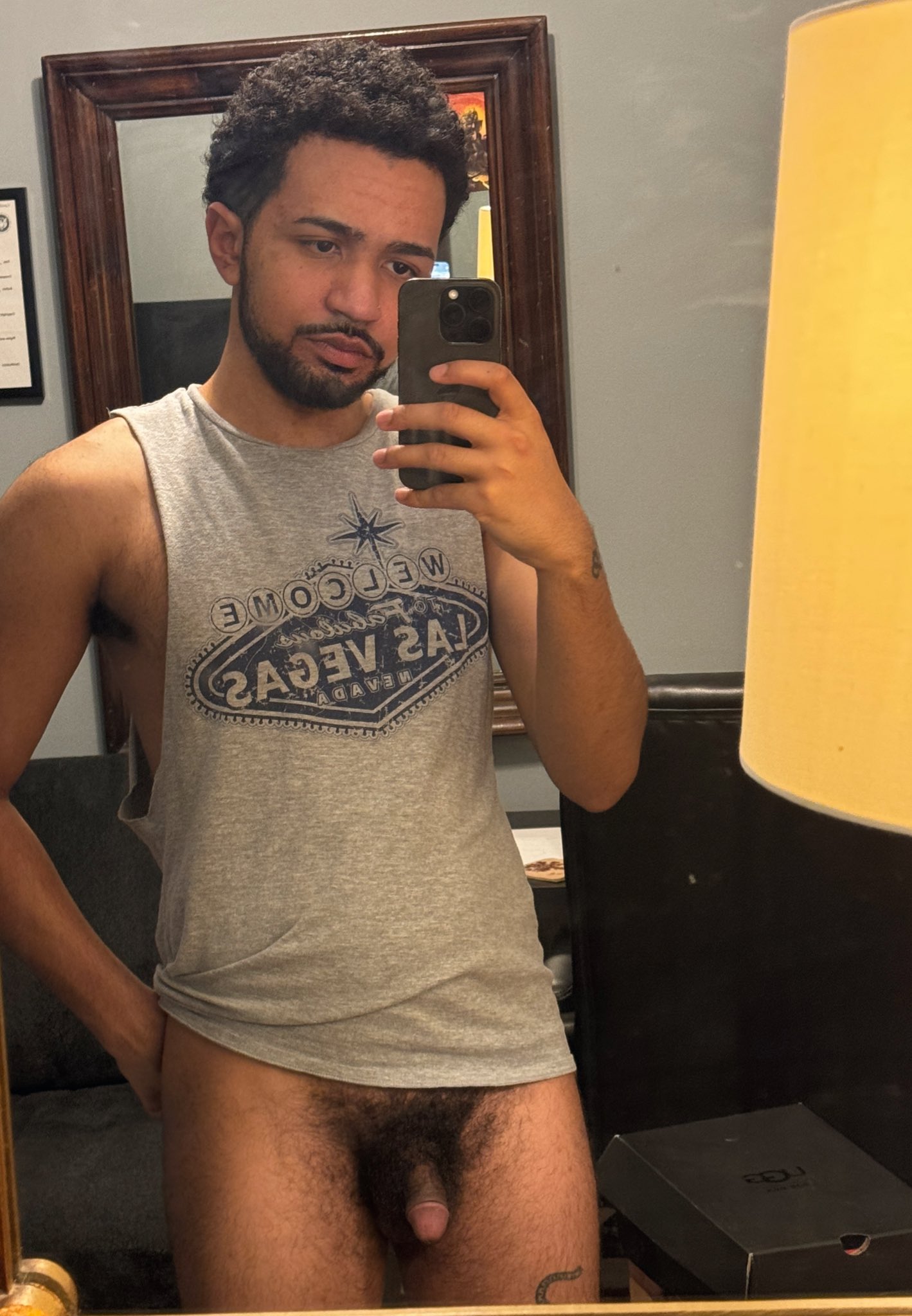 This is the dress code for hanging with other men https://t.co/30FK6Bwp53