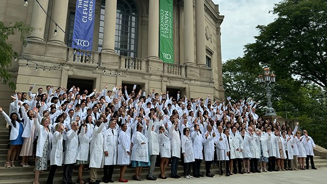 CWRU School of Medicine (@cwrusom) on Twitter photo Congratulations to the <a href="/cwru/">Case Western Reserve</a> School of Medicine Class of 2028 for receiving their white coats at a ceremony on Sunday. The coat symbolizes a commitment to upholding the highest standards of ethics and patient care while studying and practicing medicine. #Classof2028 Congratulations to the <a href="/cwru/">Case Western Reserve</a> School of Medicine Class of 2028 for receiving their white coats at a ceremony on Sunday. The coat symbolizes a commitment to upholding the highest standards of ethics and patient care while studying and practicing medicine. #Classof2028