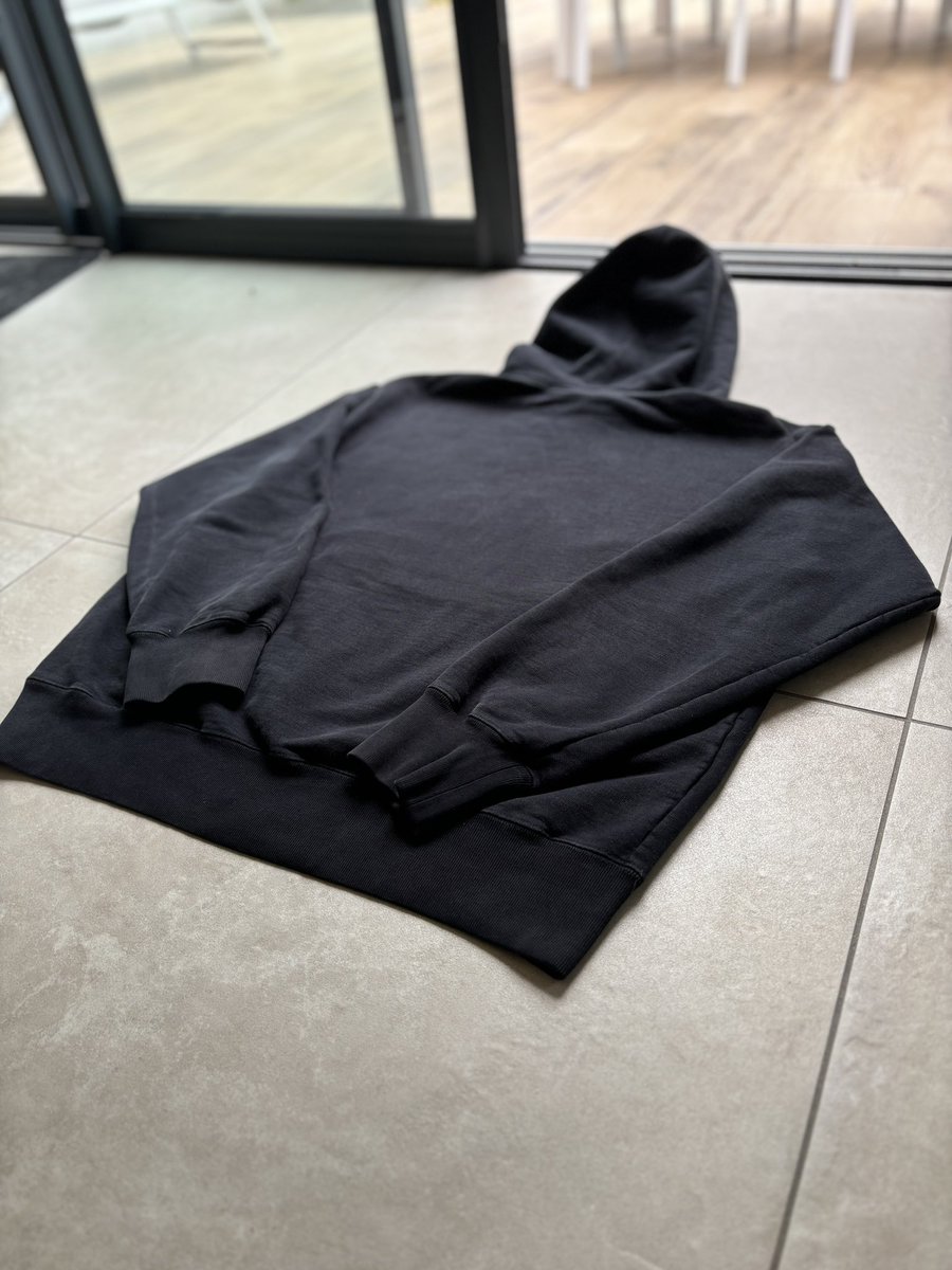 dressingvinted's tweet photo. Arrivée du jour, pull suprême à capuche rare sur le marché
Mon Vinted https://t.co/bwRQm9rROV https://t.co/WeNkEfKIhi
