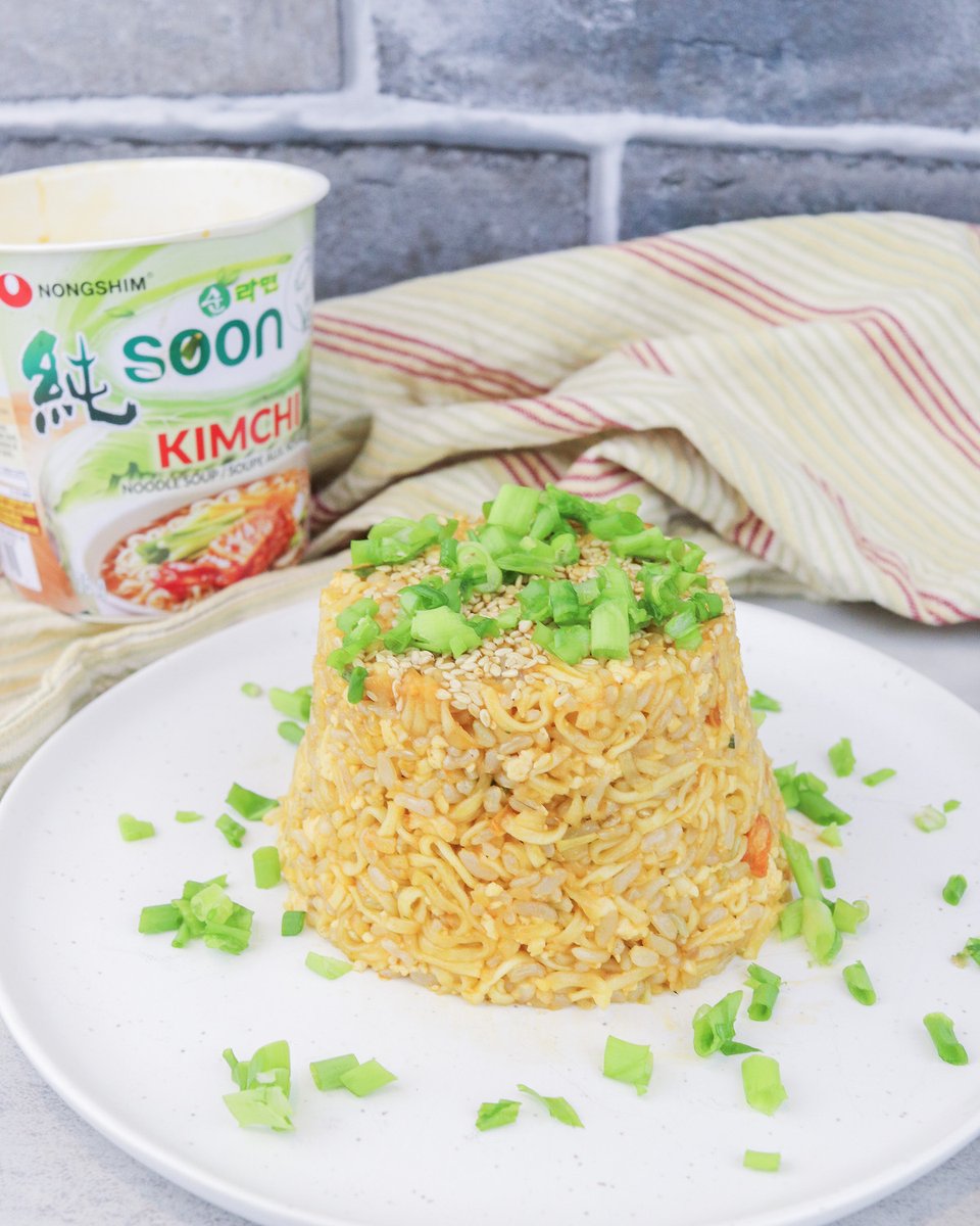 cheaplazyvegan's tweet photo. Try this viral Cup Ramen Fried Rice! This combines 2 of some of my fave meals 😋🌱
https://t.co/uUiohWYxjA
#cheaplazyvegan #veganfood #vegankorean #veganrecipes #veganrecipe #easyveganrecipe #easyveganmeal #cupnoodles #instantnoodles #cupramen #ramen #friedrice #veganhack https://t.co/mizVeQguWo