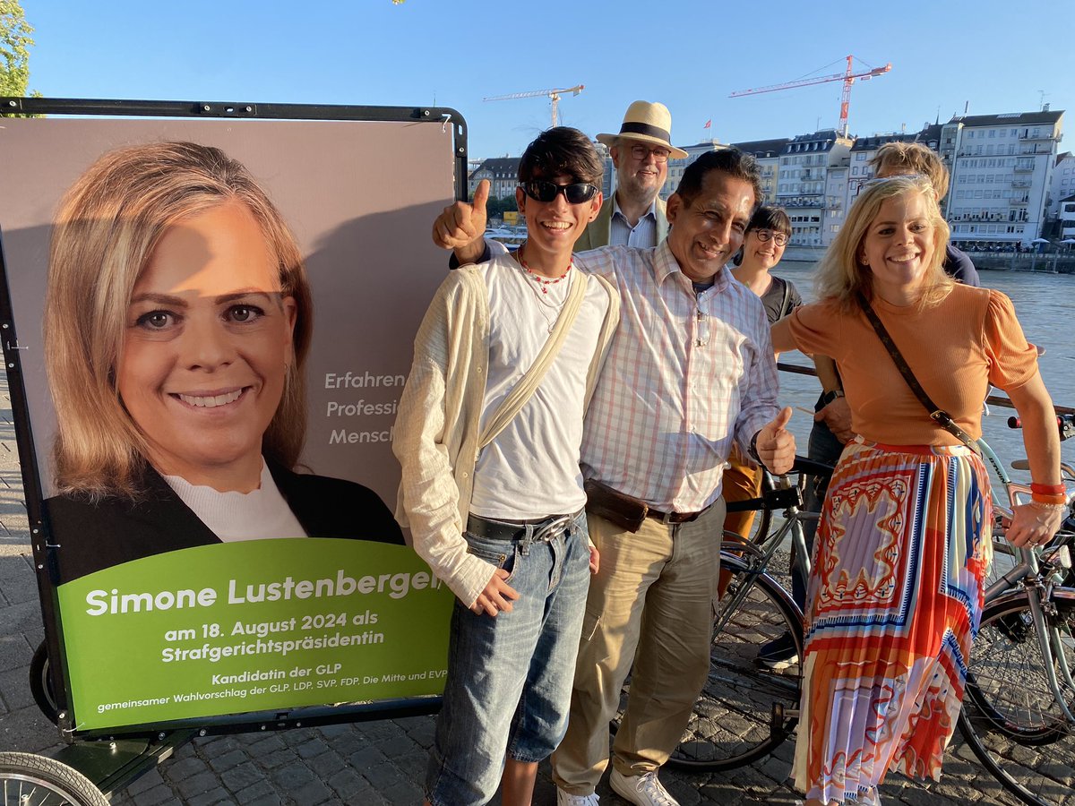 danielordas's tweet photo. Auftakt des Wahlkampfs für das Strafgerichtspräsidium.

#SimoneLustenberger am 18. August!!! https://t.co/AY07UIYODp