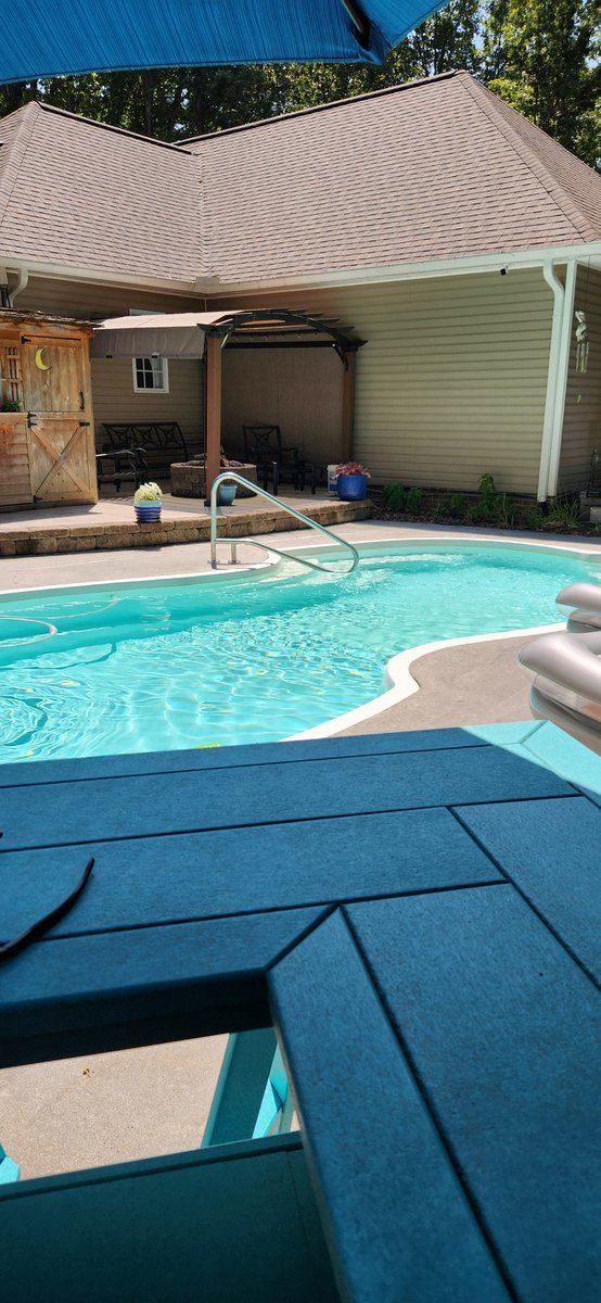 Enjoying one of the last 90+ days this week. Hold of the rain Dave. #retiredlife <a href="/WEATHERDAVE/">WXII Dave Aiken</a>