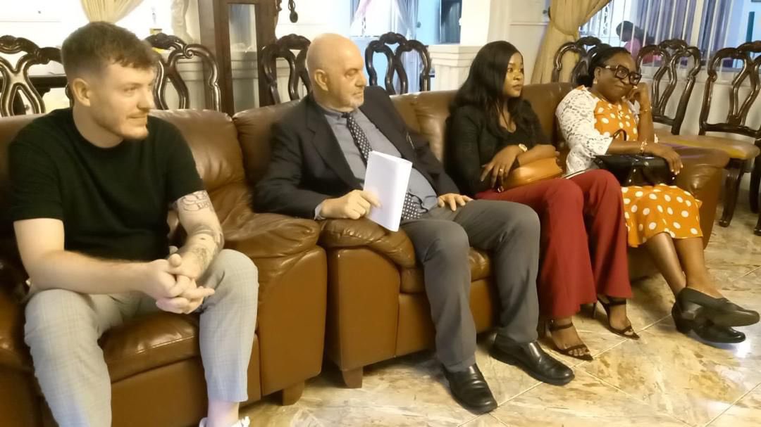 tokunboawo's tweet photo. The Estars team visited Mama Awosika, Chairman of Chrisland Schools. 
The E Star company has been accredited by Pearson Education, a global education leader. 
 #ChrislandEstarsTeamUp https://t.co/ssNUzRxoS0