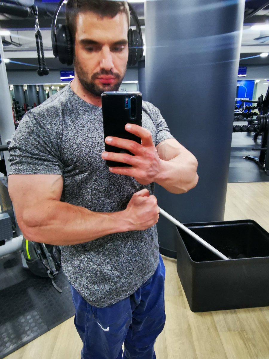 JasonduPreez13's tweet image. Lion or sheep your choice.

#WednesdayMotivation #Wednesday #workonyourself #motivation #determinant #fitness #bodybuilding #consistency #photoshoot #photography #potrait #musclemodel #fitnessmodel #bodybuilder