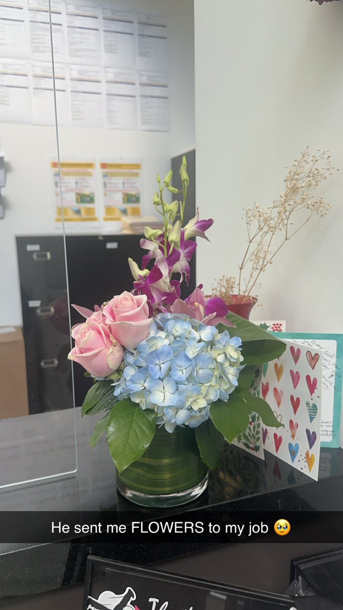 BatGalaxyy's tweet image. Bragging cause I have the best boyfriend in the world @SingularityCS