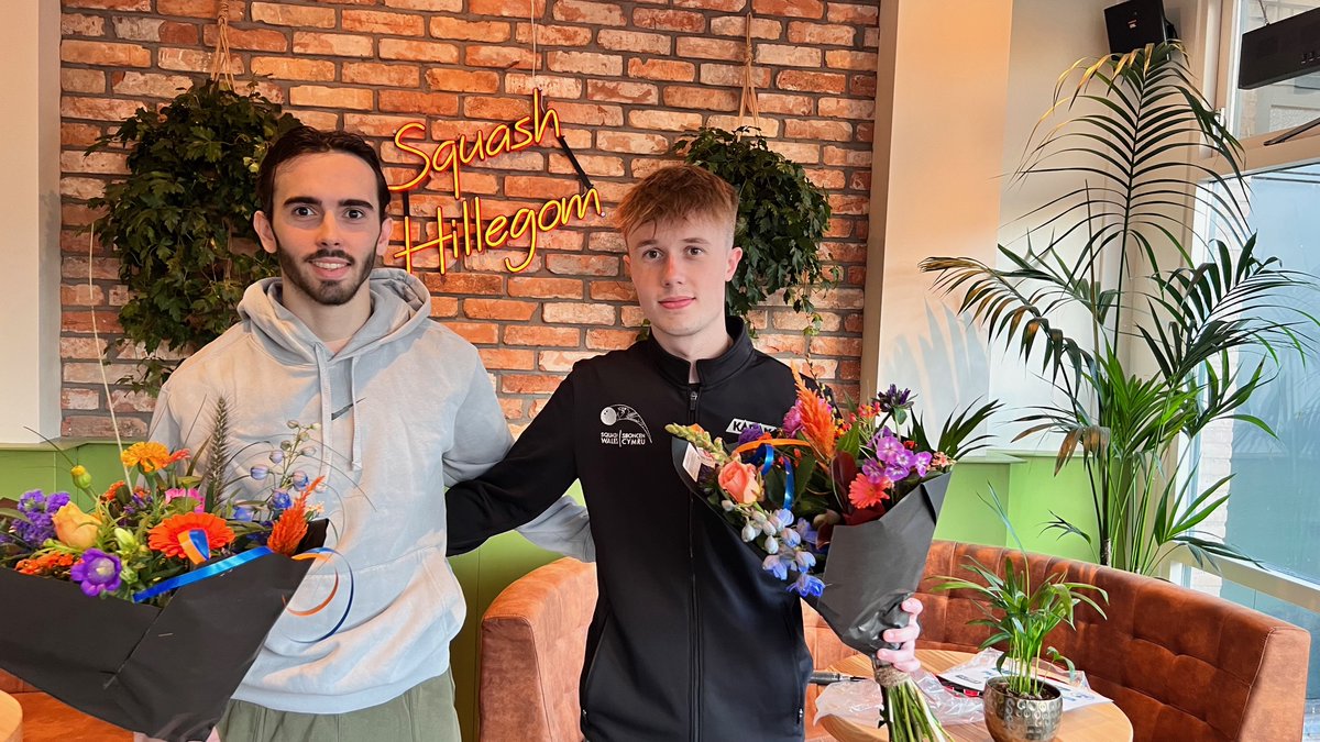 De 1e <a href="/SquashLifeTour/">SquashLifeTour</a> van het nieuwe seizoen wordt gespeeld op onze banen en wel op zaterdag 5 oktober! Het PSA Satellite toernooi begint al op de vrijdag (4).
Houd de website in de gaten! squash-hillegom.nl/event/squashli… #Hillegom #squash #bollenstreek