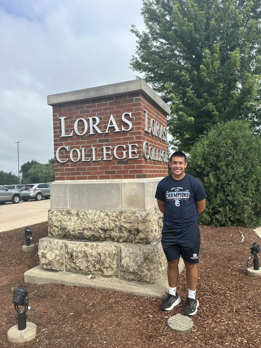 Thanks <a href="/LorasCollegeFB/">Loras Football</a> for having me out for a visit! Looking forward to be back on campus!
<a href="/PSHScougarFB/">Plainfield South Football</a> <a href="/PSHS_Athletics/">Cougar Athletics</a> <a href="/coachbrosman/">Jake Brosman</a> <a href="/CoachJPWR/">Coach Powers</a>