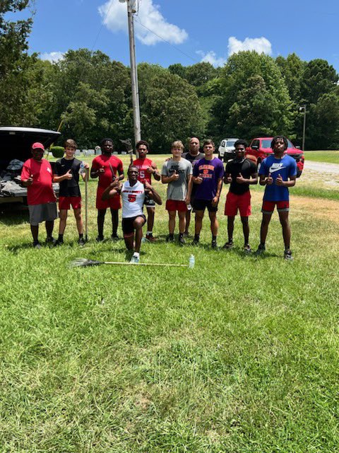 Community service part 2 of the summer! Giving back to our amazing community! #GoBigRed #RD4L #RedDevilsFootball #RedDevilPride