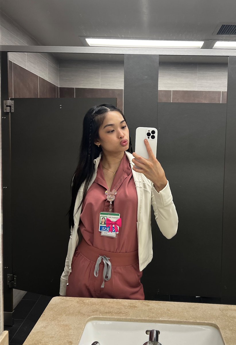 charkatez's tweet photo. On Wednesday’s 🎀🩷🌸 https://t.co/sdr3Rg9OaZ