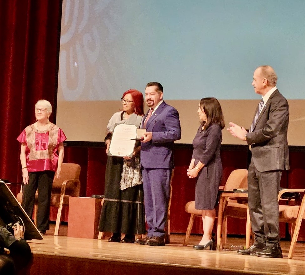 david_garza's tweet photo. Felicidades Sergio Serna y Juan Armendáriz, investigadores del @TecdeMonterrey, Premio Nacional de Ciencias por aportaciones a investigación en el país. Formar parte de ganadores a nivel nacional, refleja su compromiso y excelencia. Son ejemplo y orgullo de nuestra institución. https://t.co/bprtsB8xuH
