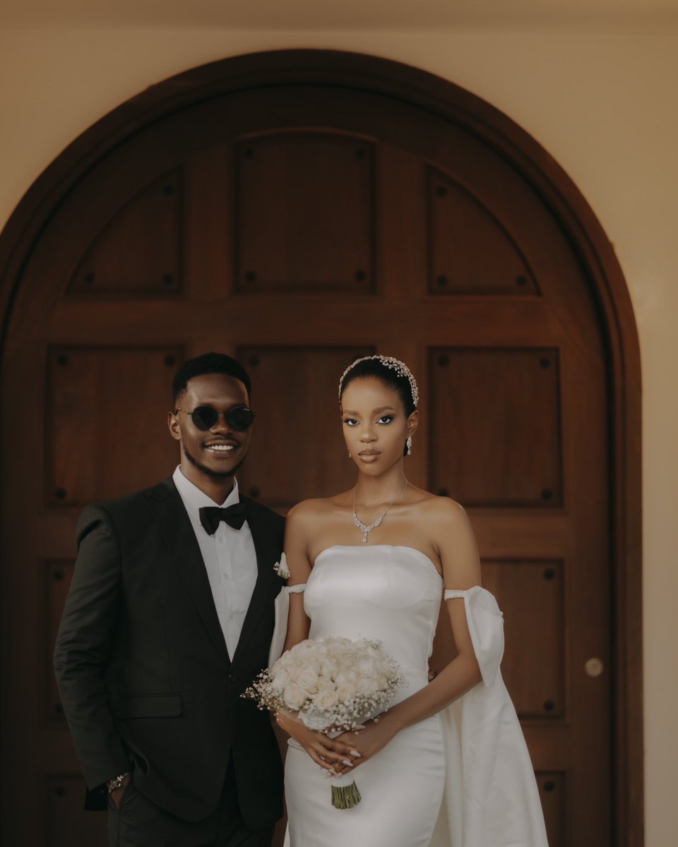 Timeless Weddingz tweet media