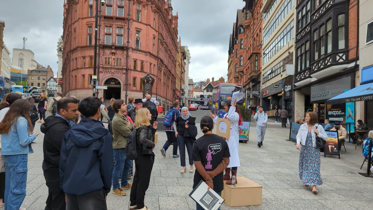 I truly had a great time last weekend talking about trust, robots, and AI for <a href="/SoapboxScience/">Soapbox Science</a> Nottingham 🥰

Thank you <a href="/HelenaIGomes/">Dr Helena I. Gomes</a> and team for organising this event!
