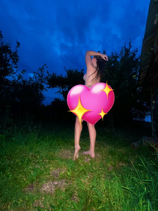 Got banned on IG for &ldquo;sexual harassment&rdquo; 🤣🤣🤣  Let&rsquo;s see who&rsquo;s still here! https://t.co/m0FZFriz01<a href="/tag/summer"class="tags"><span>#summer</span></a>