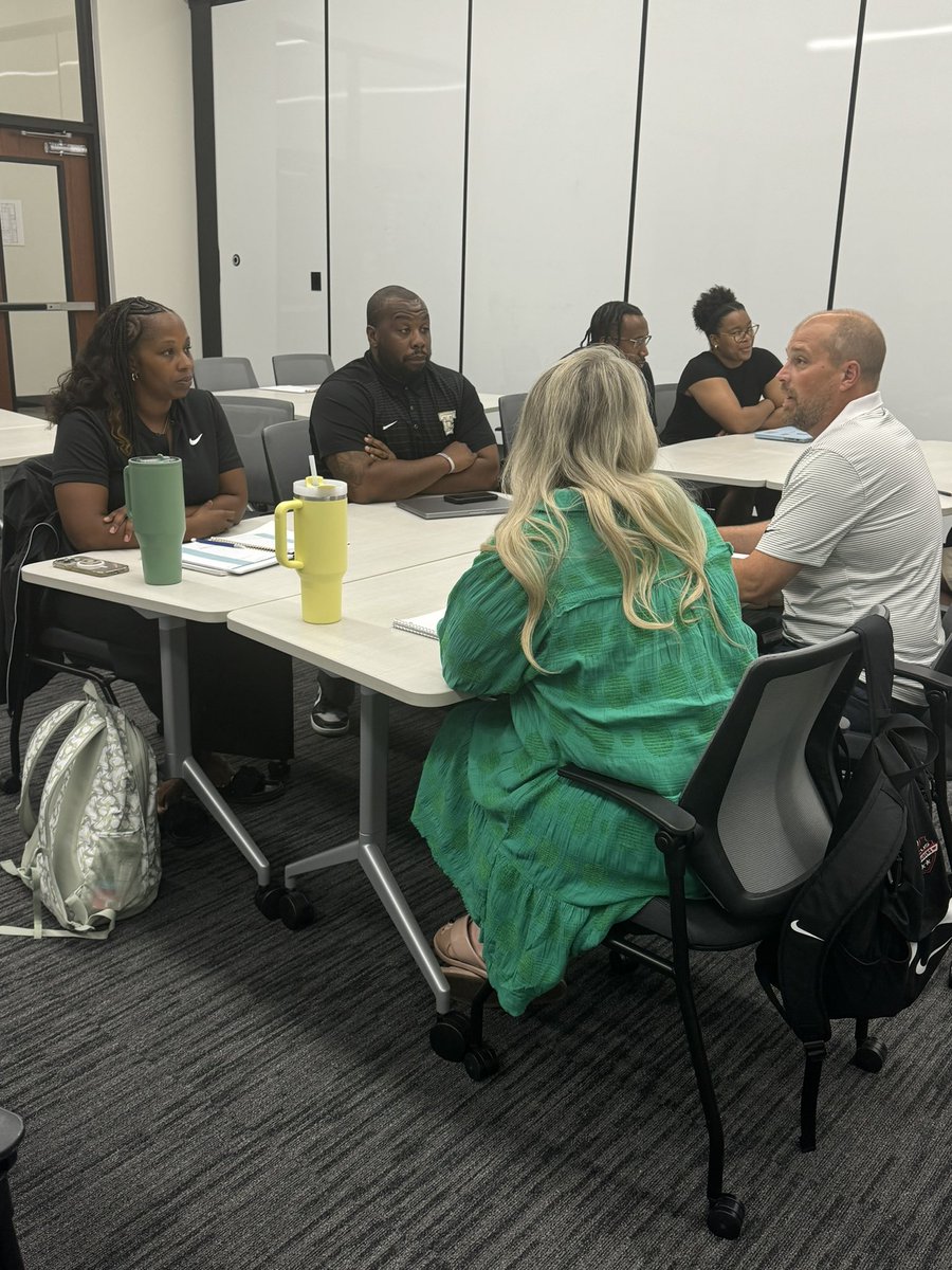 Lewisville ISD Athletics (@lisdsports) on Twitter photo We are grateful to be able to spend time with our coaches who aspire to be administrators! Thankful they chose to spend their afternoon becoming better leaders! 🤓📚<a href="/LisdLearns/">LISD ProfLearning</a> <a href="/LewisvilleISD/">Lewisville ISD</a> We are grateful to be able to spend time with our coaches who aspire to be administrators! Thankful they chose to spend their afternoon becoming better leaders! 🤓📚<a href="/LisdLearns/">LISD ProfLearning</a> <a href="/LewisvilleISD/">Lewisville ISD</a>