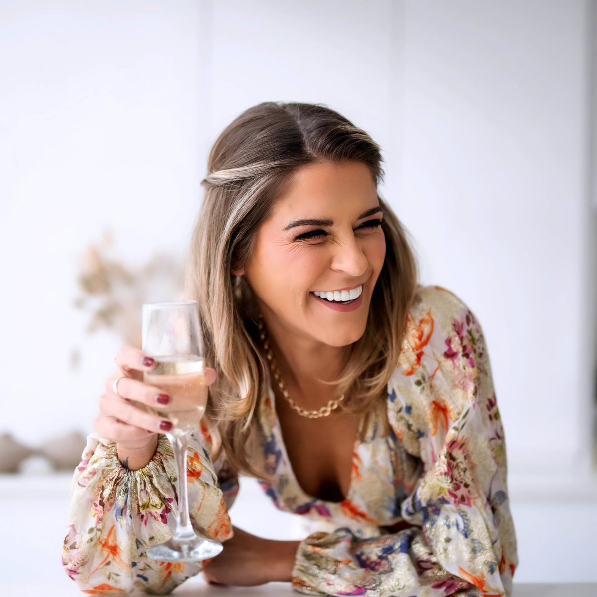 Two years ago I stopped smoking!! I'll drink to that!

Never underestimate yourself or your willpower. It believes in you, you just need to believe in it too 😘

You matter 🌱 💚

instagram.com/p/C9iPezeIkO1/…

#WednesdayMotivation #WeDoMoreWednesday