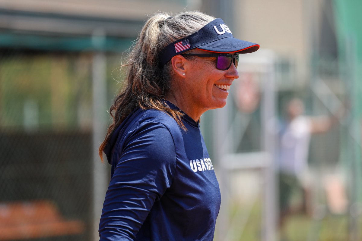 Washington Softball tweet media