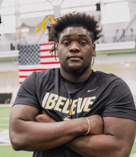 unapologeticallybuffs tweet media