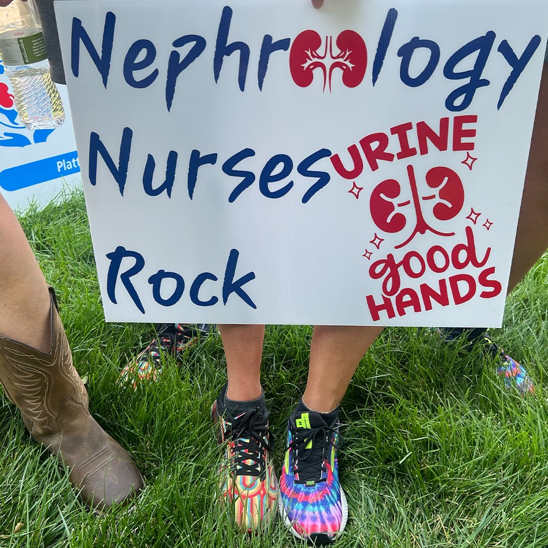 This week, the Platte River Chapter #324 participated in the Fremont Days Parade in Fremont, NE to celebrate 55 years of ANNA and raise awareness about CKD. Despite the heat, the team walked 15 blocks distributing ANNA brochures and CKD fact sheets. Way to go! 👏