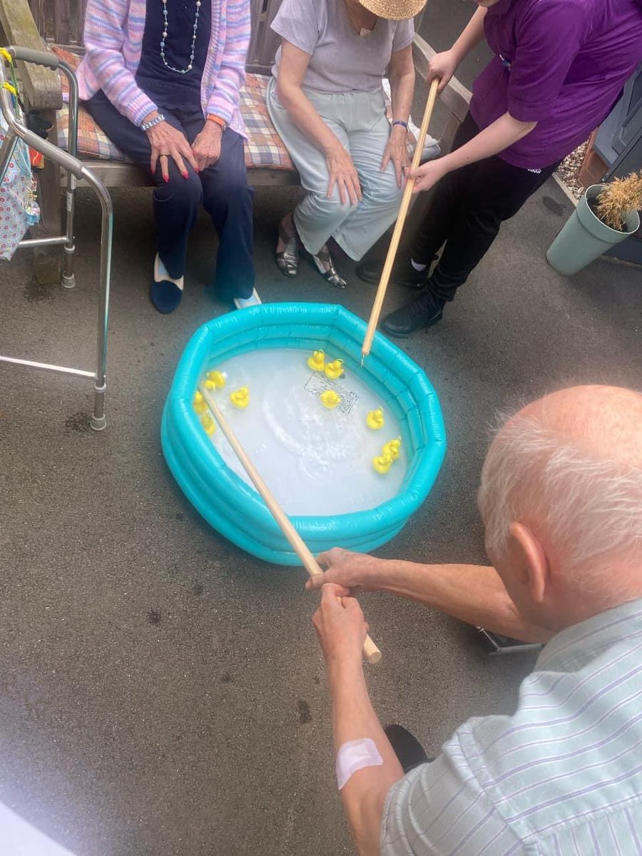 We kicked off our Water Sports Day with the classic ‘Hook a Duck’ 🦆 with some great competitiveness! 💪🏼 

A gentle physical activity, promoting hand-eye coordination and mental stimulation is a great way to start the day!🥰
#Nelsonlodge #anchor #anchorgames