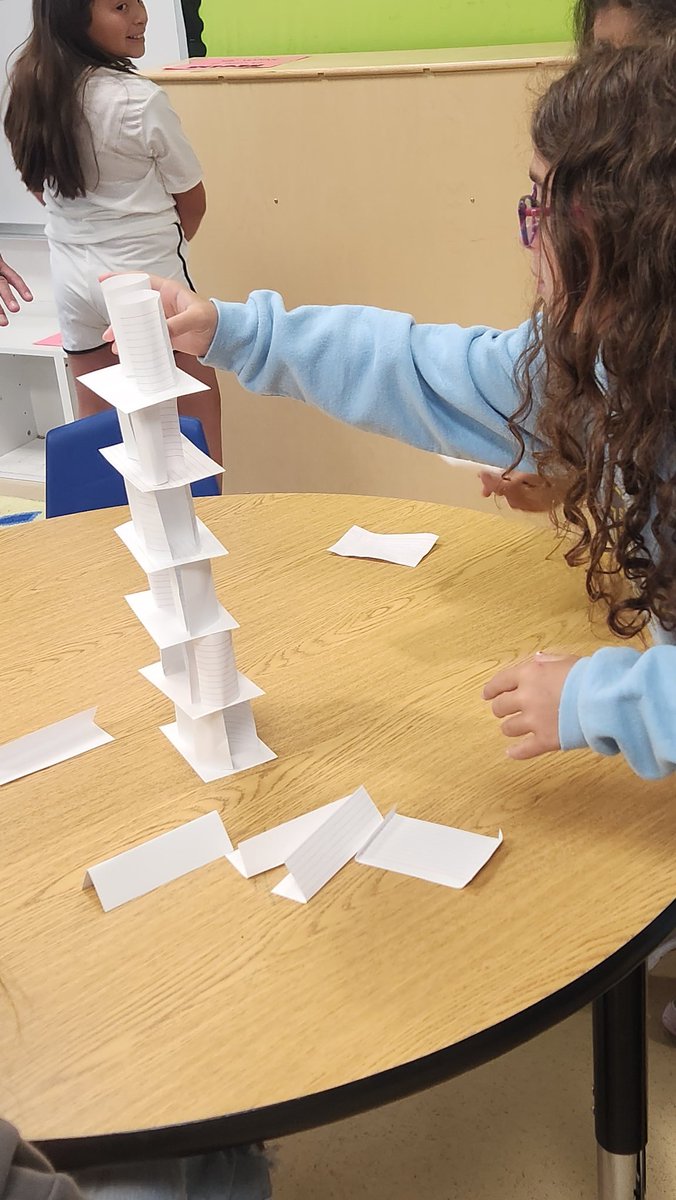 Superhero STEAM Wednesday...who can build the tallest, sturdiest tower for their Superhero Headquarters?  Using only 25 index cards and scissors, these engineers can! <a href="/KalliTriantafi1/">Kalli Triantafillakis</a> <a href="/ms_altomare/">Ms. Altomare</a> 🦸‍♂️🦸‍♀️🦹‍♀️