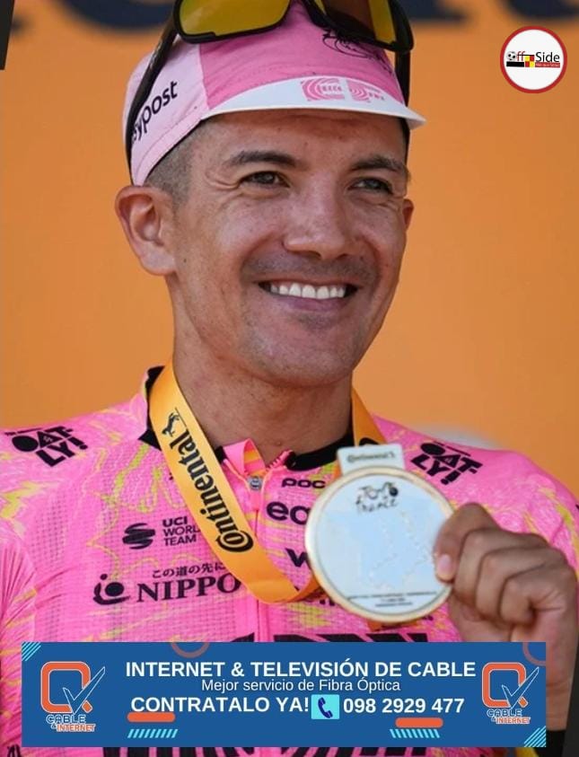 EcOffside's tweet photo. LA #LOCOMOTORA DEL CARCHI  GANA LA ETAPA #17 DEL TOUR DE #FRANCIA
Richard #Carapaz se convirtió en el primer ecuatoriano en ganar una etapa en el #TDF.
Los podios de Richard  #Carapaz en el #TDF2024   
🟡 Lider
🥇 Ganador de la Etapa 17
⚔️ Combativo en la Etapa 15
#OffsideEc 🥇 https://t.co/ZP52eA0h0b