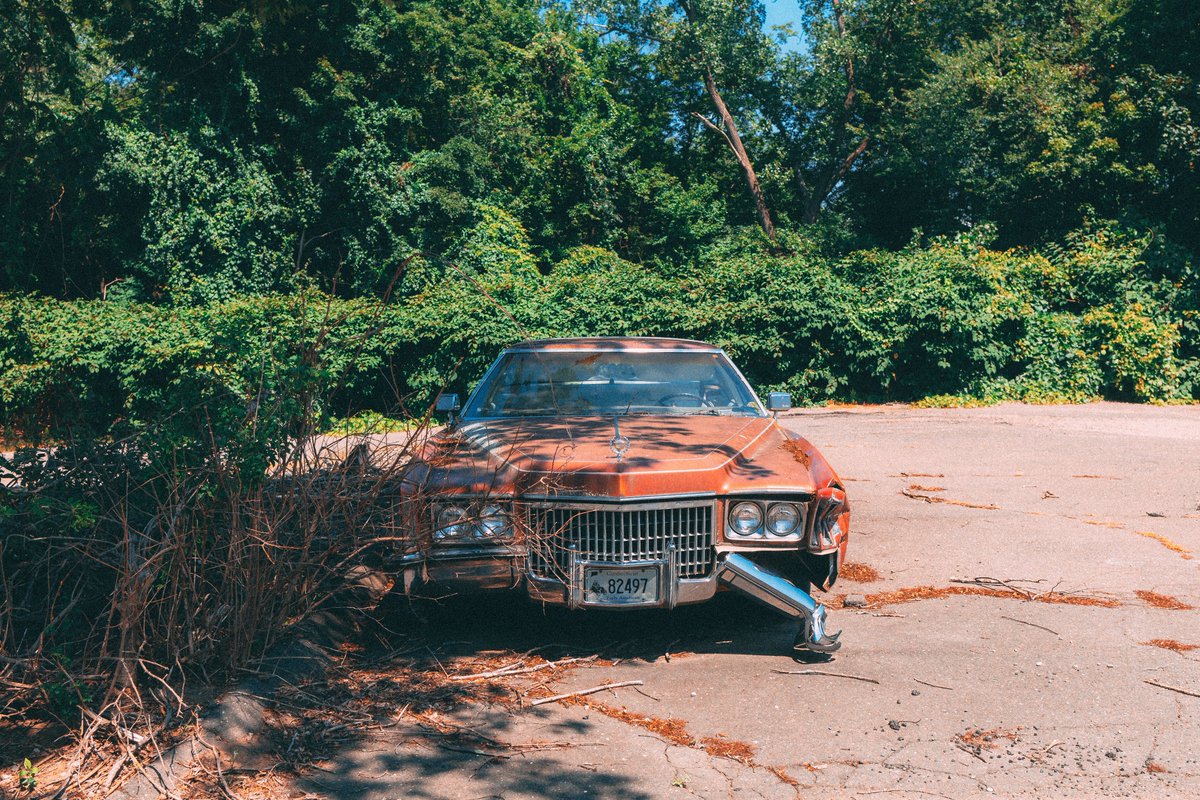 ShootWithSantos's tweet image. A long way from 1975.