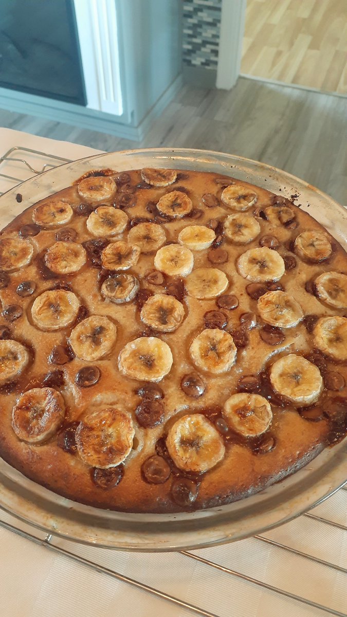 Jane4577's tweet photo. Summer desserts 🌞🌻😎 https://t.co/pngSGjgUaz