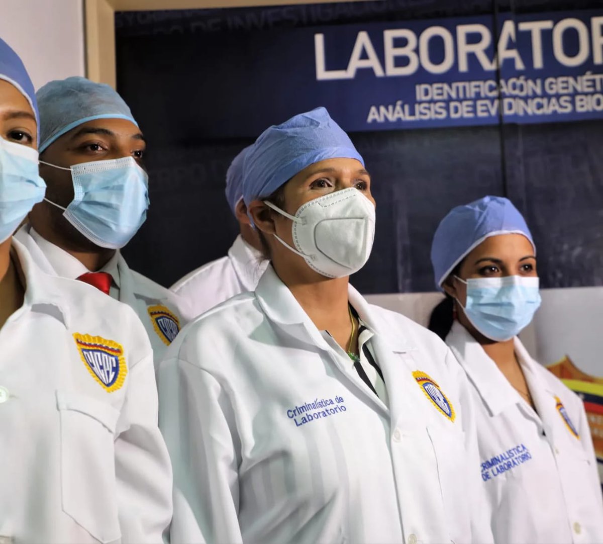 Unidos desde los diferentes Cuerpos de Seguridad Ciudadana del país para la protección del pueblo venezolano.

#VenezuelaSegura
<a href="/nicolasmaduro/">Nicolás Maduro</a> 
@remigioceballosichaso 
<a href="/rubensantiagos_/">Rubén Darío Santiago Servigna</a> 
@migueldominguez08 
<a href="/mijpvzla/">MPPRIJP</a>
<a href="/redipcentral/">Redipcentral Cpnb</a>