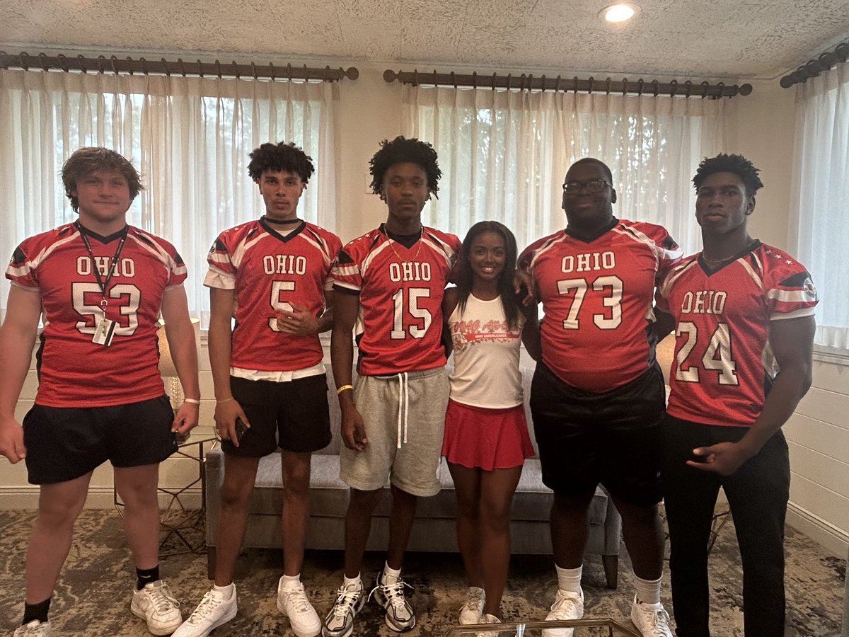 Good luck to our seniors in the OVAC All-Star Football Game at Wheeling Island Stadium on Saturday, July 20th at 7:15 p.m. 

Peyton Gorby, LeeAnthony Sewell, Sabron Felton, Maleea Crownover (Cheerleader), Javin Harper, and Savier Faulks will be participating. 

#BigRedProud