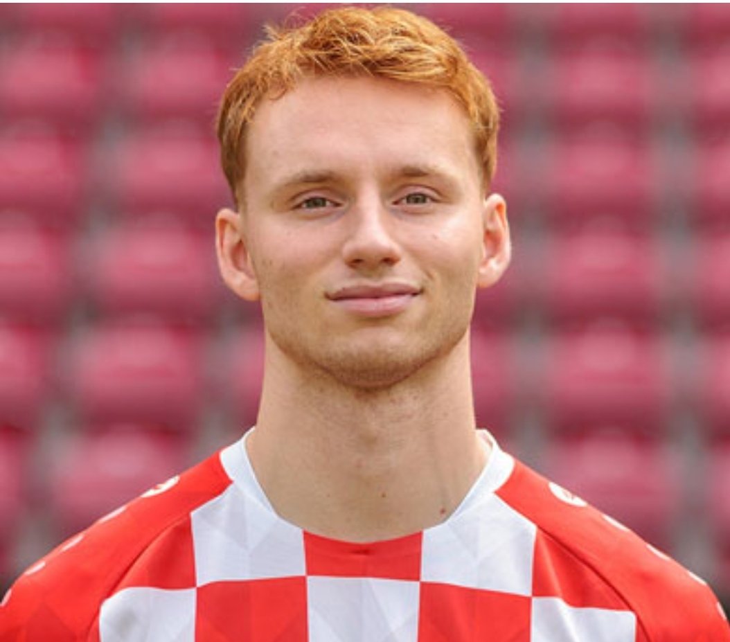 Plattekar's tweet image. Kogeltje rond. Heeft dn Brabantsche vlag al aan
#Sepp