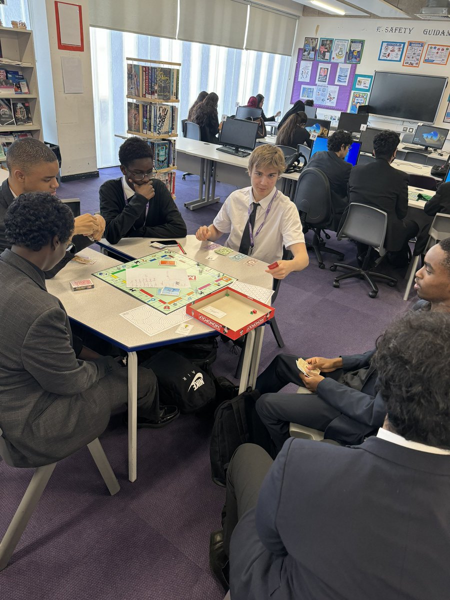 Harris Invictus Sixth Form tweet media