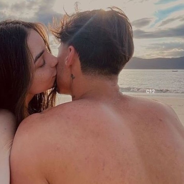 c o u p l e (@couplettfk) on Twitter photo 