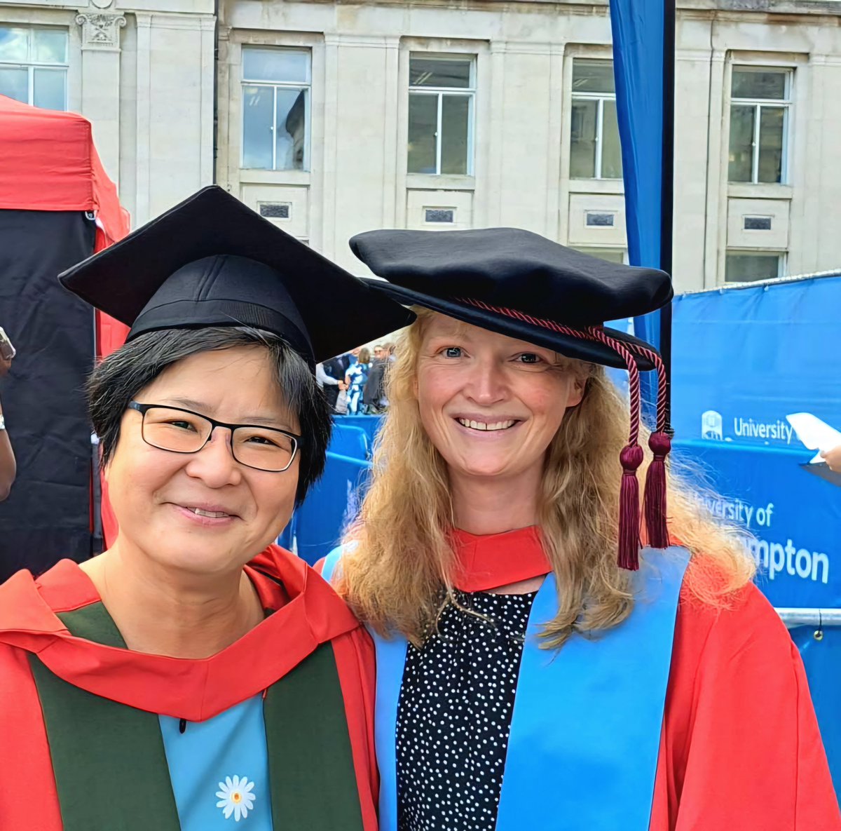 Isla Robertson tweet media