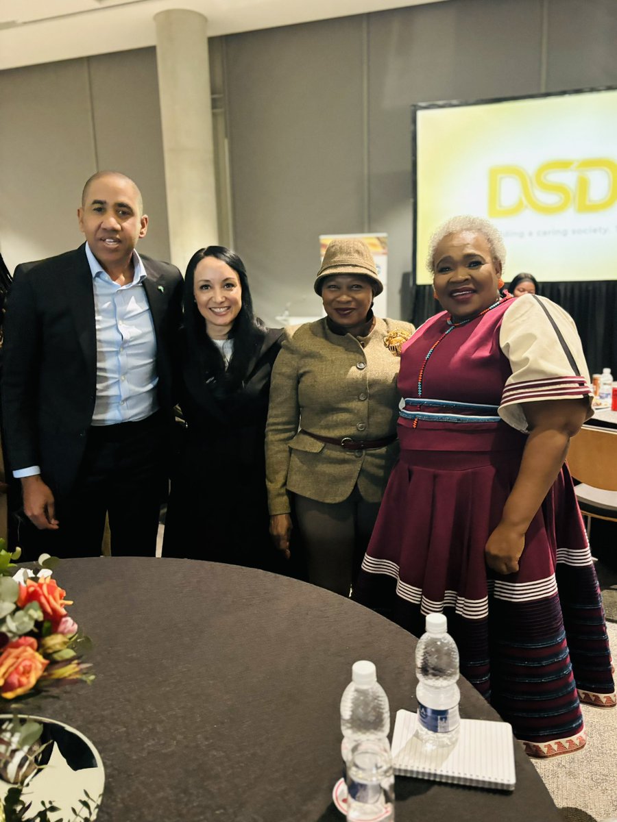 eldridjordaan's tweet photo. Public Private Partnerships are key in driving a Capable State! Great engagement with new the Social Development Minister & SASSA CEO! #suppple #Tech4Good #SASSA https://t.co/MDTbcIdZ7k