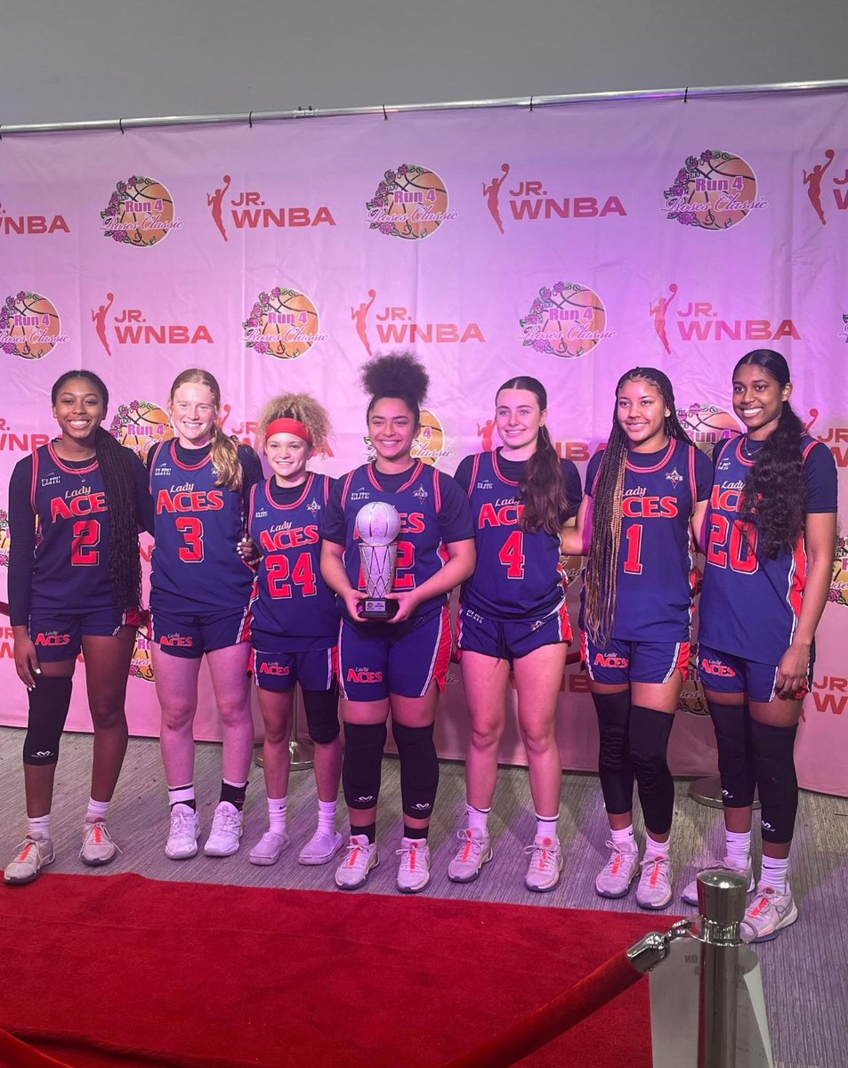 stellaallison03's tweet photo. Finished off a great Junior season of AAU, despite injuries I had a ton of fun playing with this group of girls and glad we went out with the dub for those upcoming seniors! And Thanks to Coach for helping us getting there and teaching us so many great things! @AcesLouisiana https://t.co/7r8GArNScZ