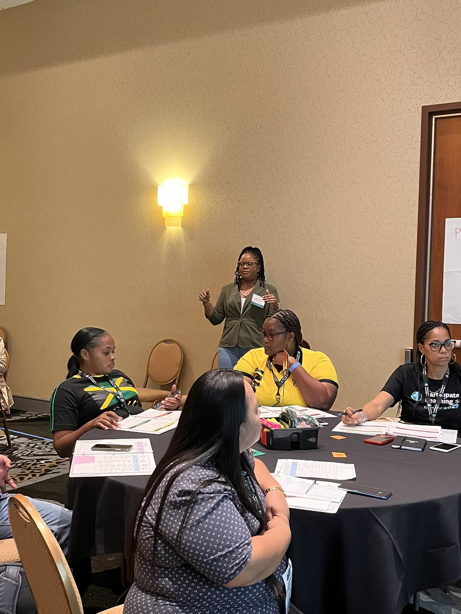 Michelle Edwards tweet media